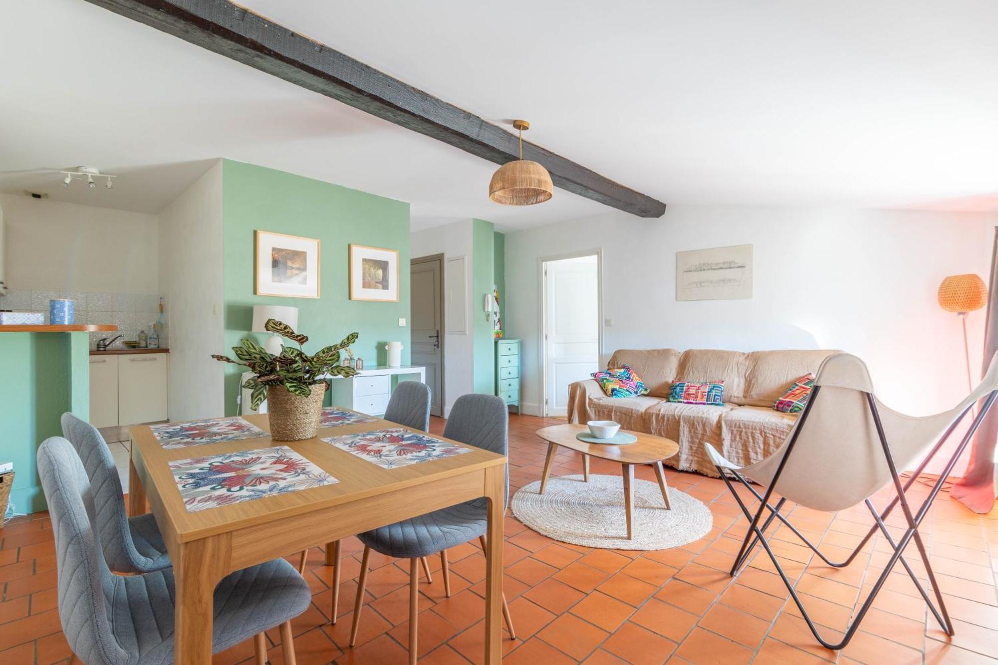 Bel Appartement Avec Cour Au Coeur De La Bastide Carcassone Kültér fotó