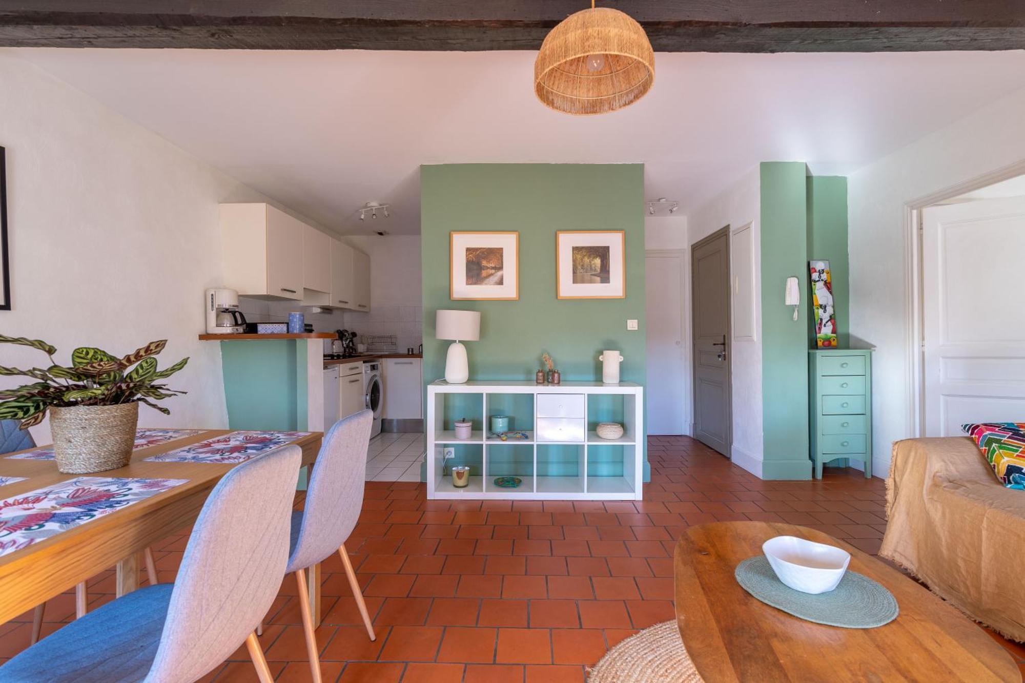 Bel Appartement Avec Cour Au Coeur De La Bastide Carcassone Kültér fotó