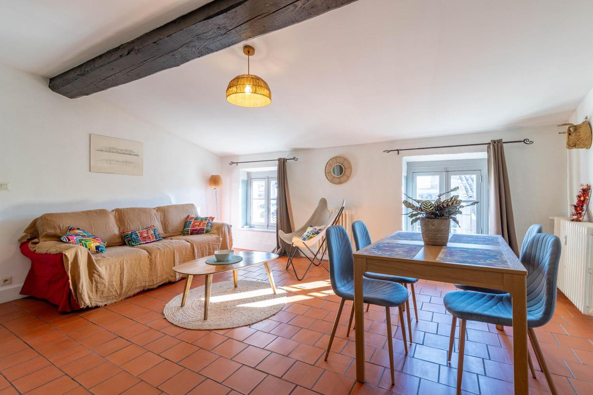 Bel Appartement Avec Cour Au Coeur De La Bastide Carcassone Kültér fotó